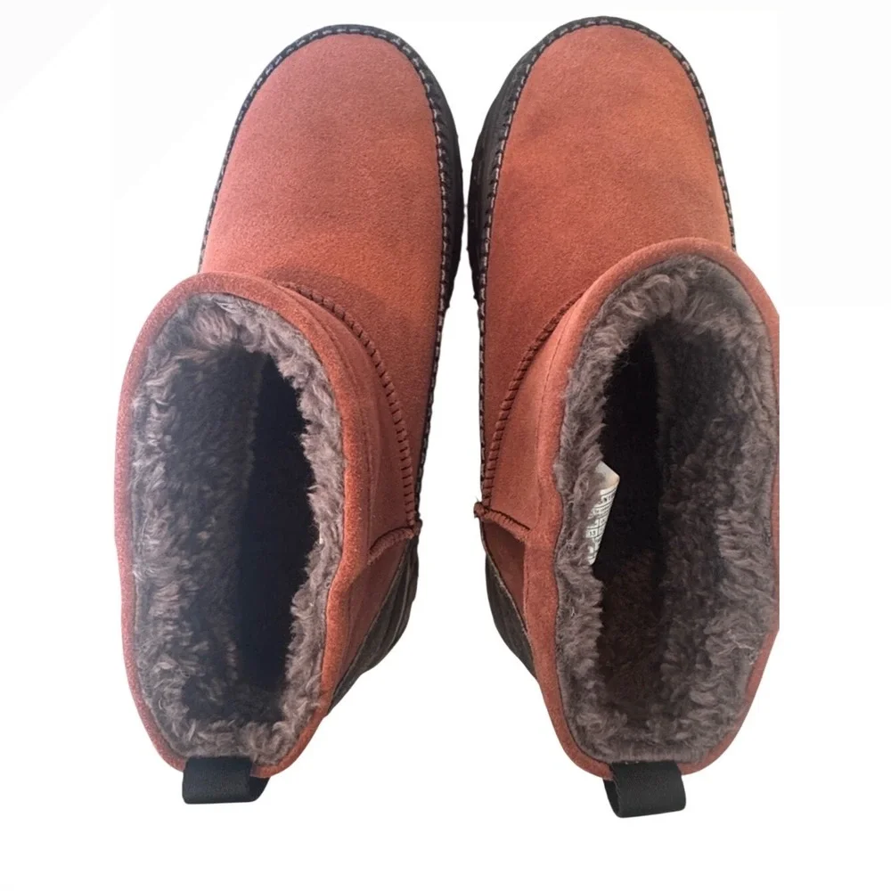 UGG Biltmore‎ Boot Mens 12 Red Grey Suede Fur Lined Lug Sole 1158200